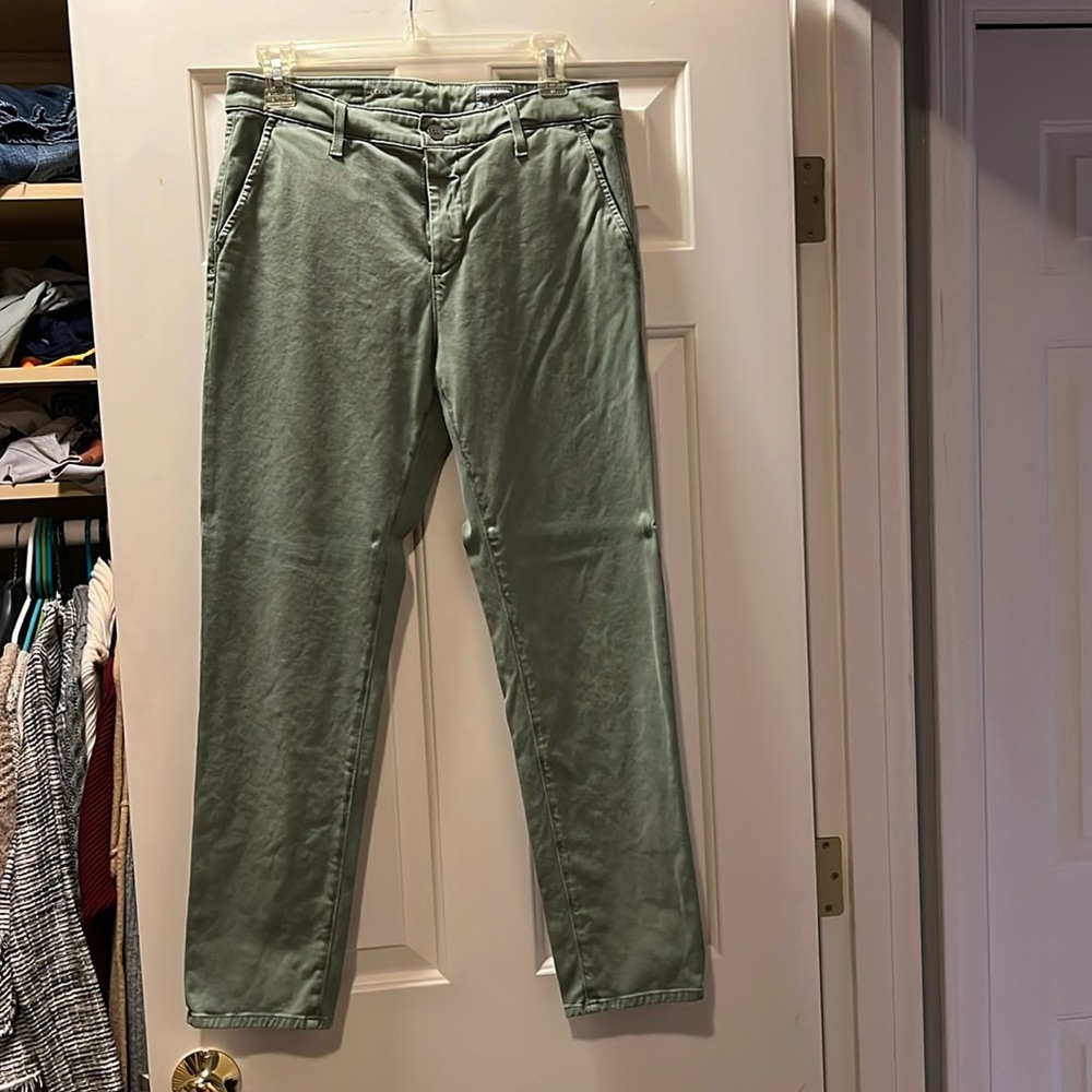 AG Caden trouser in 27R.  Sage color